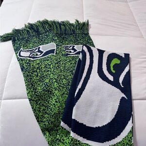 Seattle Seahawks Knit Scarf Set